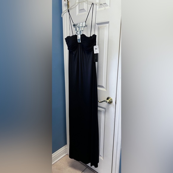 Aidan Mattox Long Halter Jersey Dress.  Black size 6 NWT RHINESTONE ACCENT - Picture 2 of 14